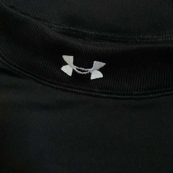 Under Armour Top - Picture 2 of 4